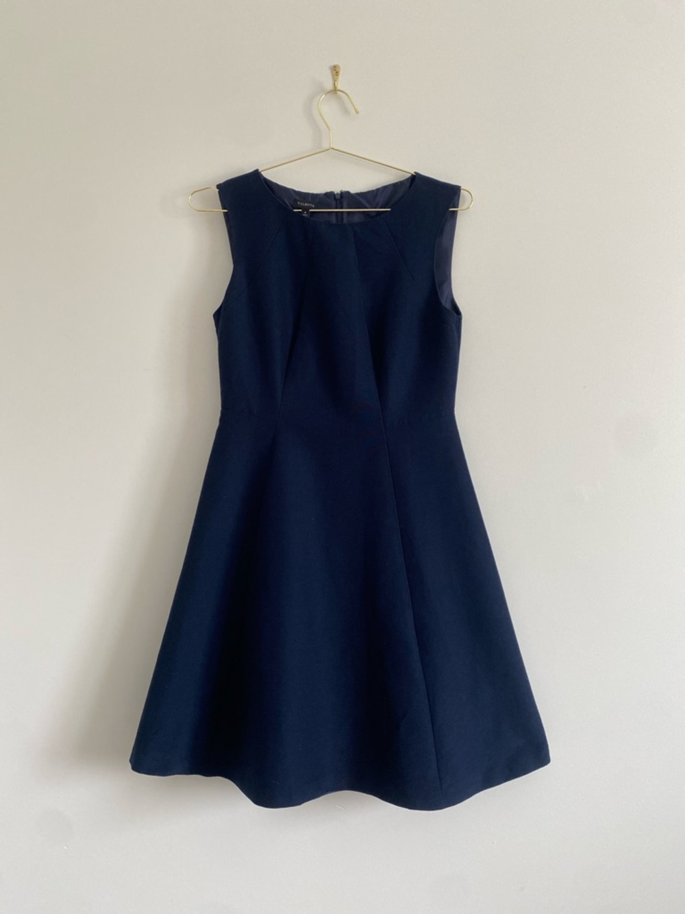 KEEP Talbots | Navy Fit & Flare Dress | Cotton Silk Blend | Size 6 - Picture 2 of 9